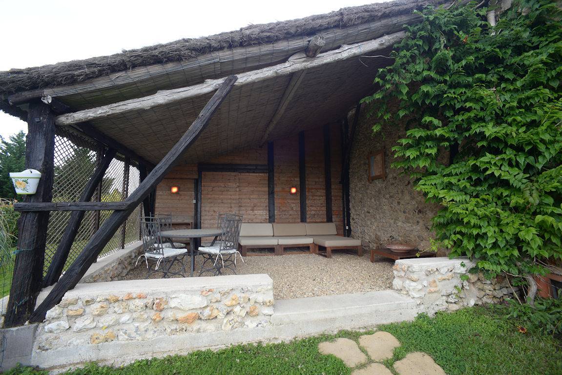 Gite La Bergerie (chambre climatisée) in Manzac-sur-Vern, Périgord Blanc