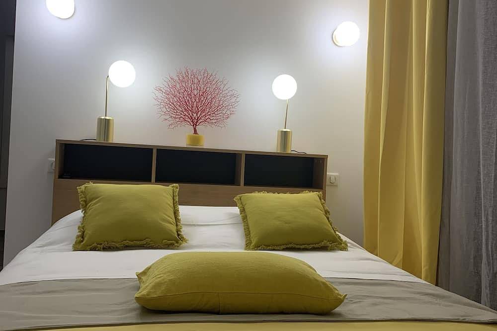 Villa Austerlitz Exceptional Sea View Large Swimming Pool Luxury Amenities   in Pietrosella, Ajaccio e dintorni