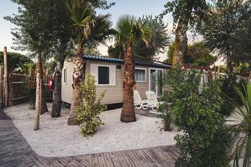 Bungalow für 6 Personen, mit Kinderpool und Sauna in Agde