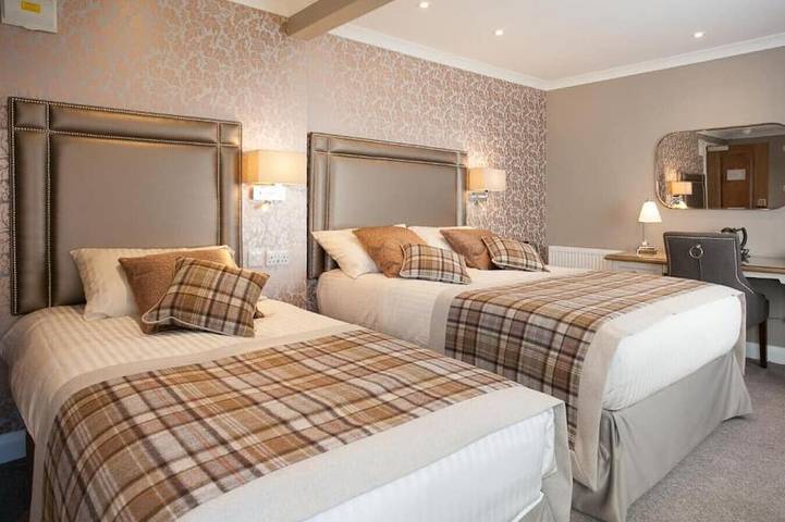 Bed and breakfast for 3 people in Fort William