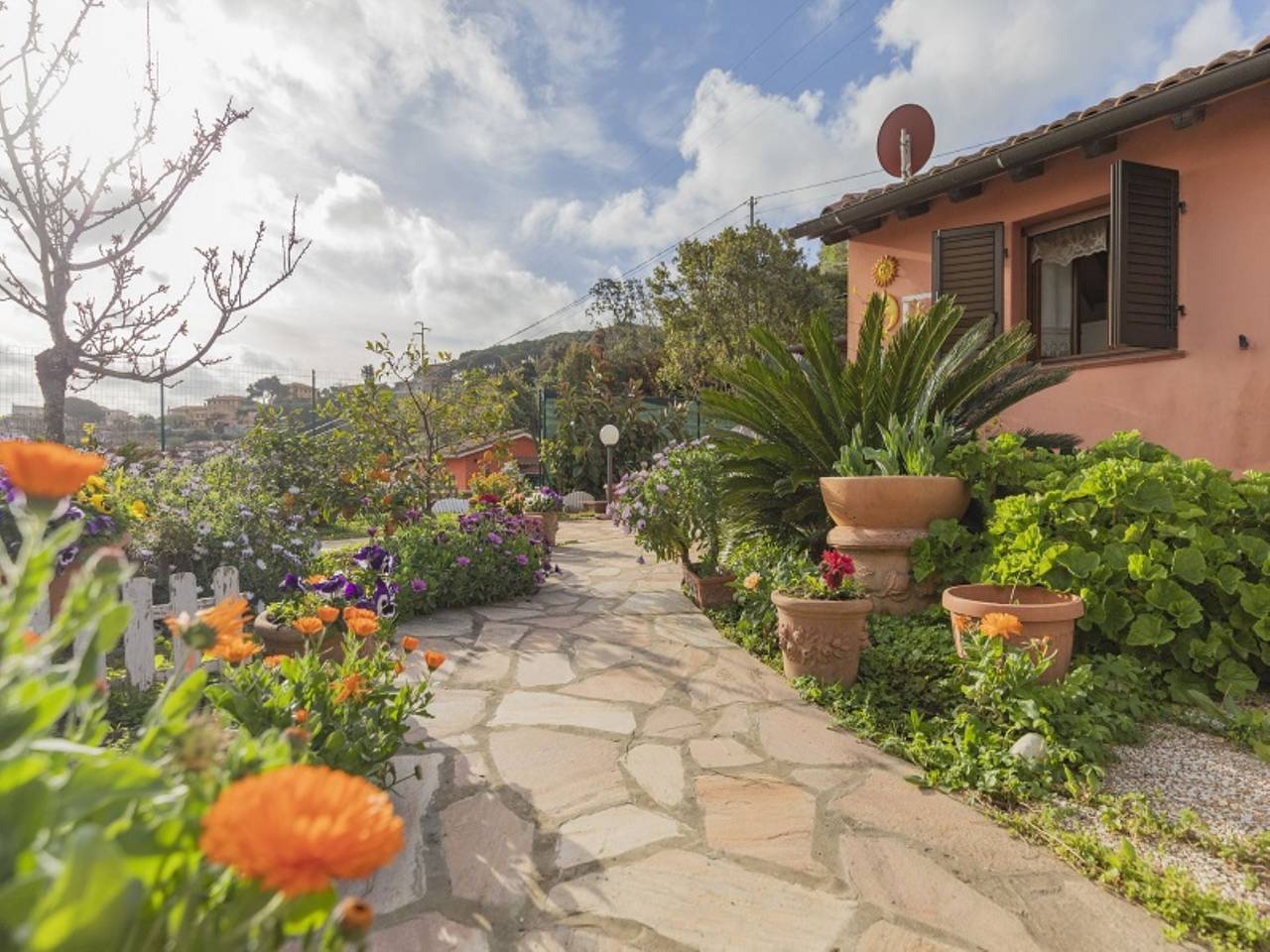 Appartamento intero, Appartamento vacanze per 3 persone con giardino in Rio Marina, Riotorto