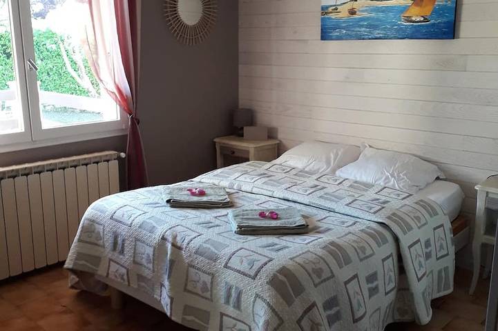 Location de vacances pour 6 personnes, avec jardin, animaux acceptés à Céreste - 4