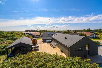 Villa für 12 Personen, mit Haustier an der Westküste Dänemarks