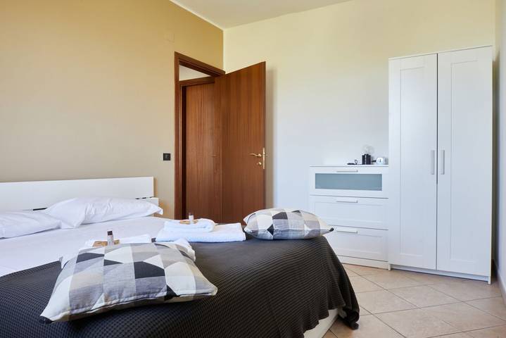 Villa für 6 Personen, mit Pool in Marche - 3