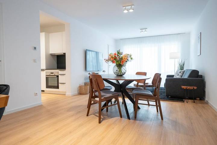 Ferienwohnung für 4 Personen, mit Balkon und Terrasse in Aschaffenburg