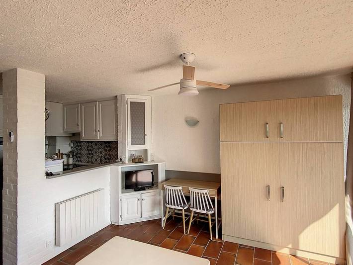 Gîte pour 4 personnes, avec terrasse dans Port de Bormes les Mimosas - 3