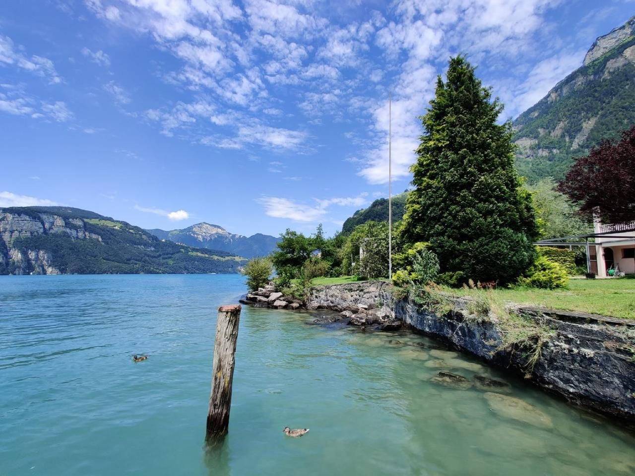 Villa am See 3 - Beach House in Lago de los Cuatro Cantones