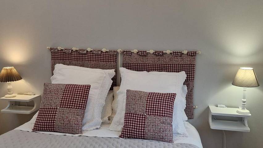 Chambre d’hôte pour 2 personnes, avec Terrasse et Jardin