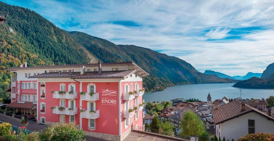 Hotel voor 2 personen, met tuin in Molveno