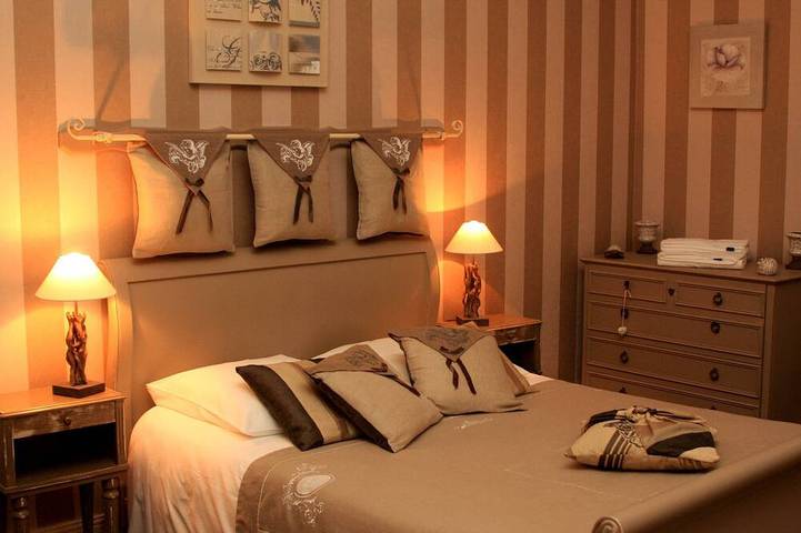 Gîte pour 12 personnes, avec jardin à Montussan - 3