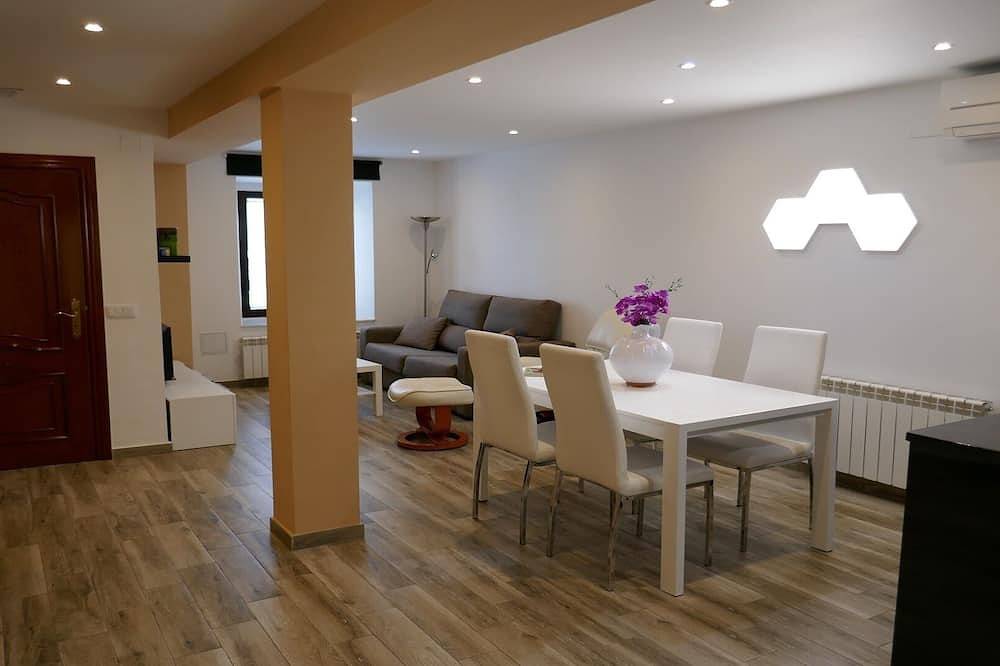 Entire apartment, La Muralla apartments in Zamora, Zamora Province