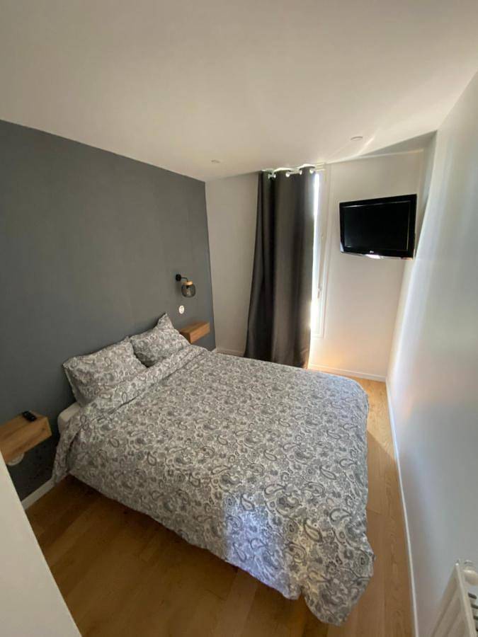 Appartement entier, Two-Bedroom Apartment in Yerres, Essonne