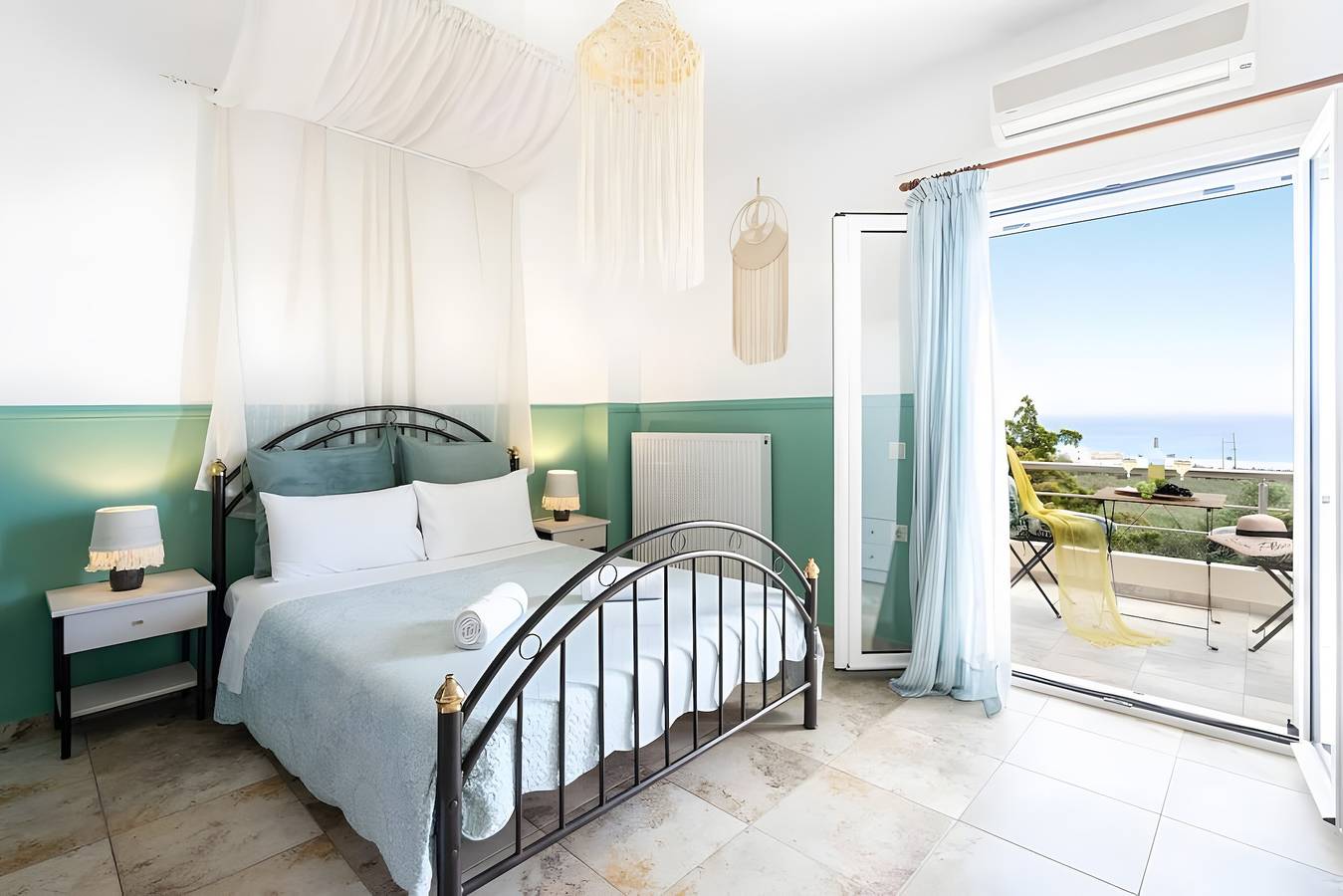 Ferienhaus 'Remvi House Sea and Mountains View' mit Meerblick, Wlan und Klimaanlage in Lasithi