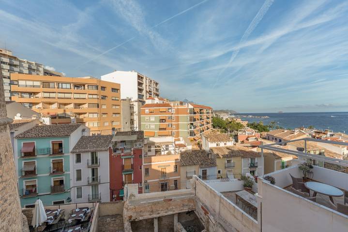 Appartamento intero, Appartamento 'Mar y Muralla' con vista mare, Wi-Fi e aria condizionata in La Vila Joiosa, Costa Blanca