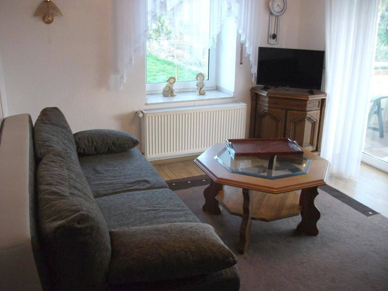 Ganze Wohnung, Apartment with Terrace in Rees, Niederrhein