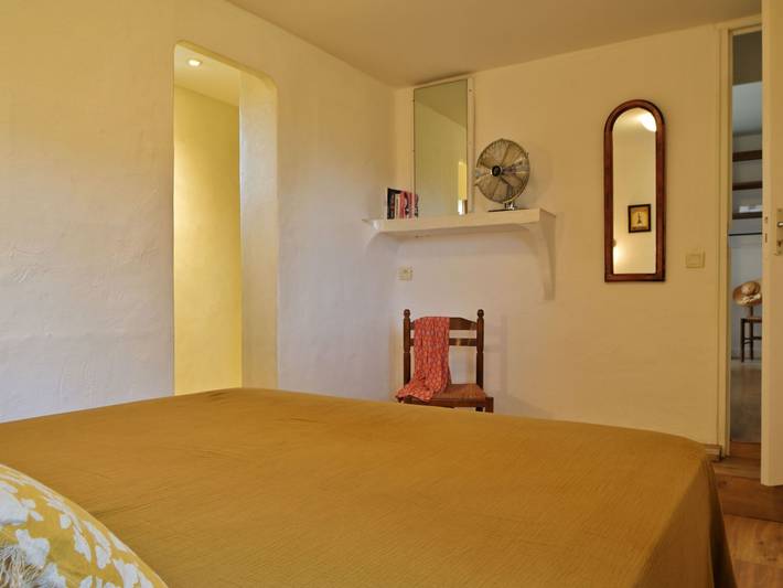 Location de vacances pour 4 personnes, avec jardin ainsi que vue et terrasse, animaux acceptés à Cervione - 4