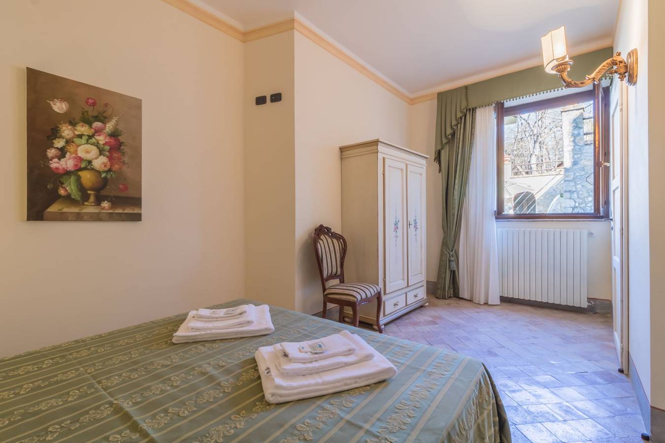 Appartement entier, Appartement de vacances pour 6 personnes avec balcon in Bolsena, Province de Viterbo