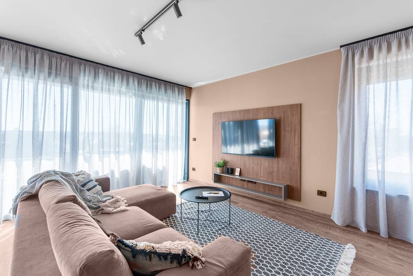 Ganze Wohnung, Luxuriöses Apartment mit Jacuzzi, Meerblick und Balkon in Istrien
 in Karigador, Općina Brtonigla