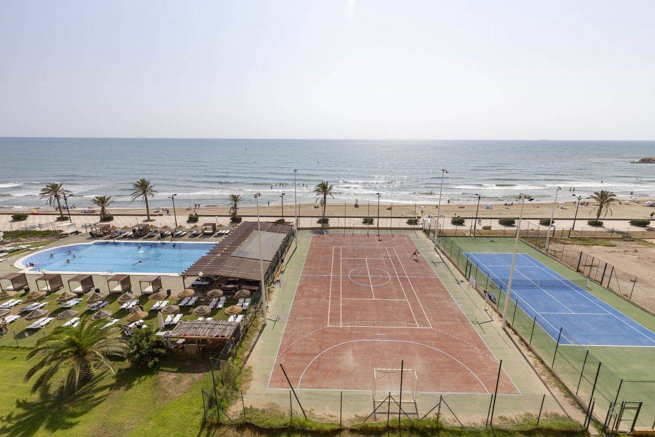 Apartamento entero, Travel Habitat Port Saplaya terraza con vistas al Mar in Alboraya, Costa de Valencia
