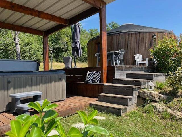 Location de vacances pour 2 personnes, avec jardin et vue, animaux acceptés à Saint-Vincent-de-Cosse - 2