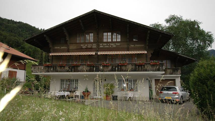 Ferienhaus für 3 Personen, mit Garten in Wilderswil