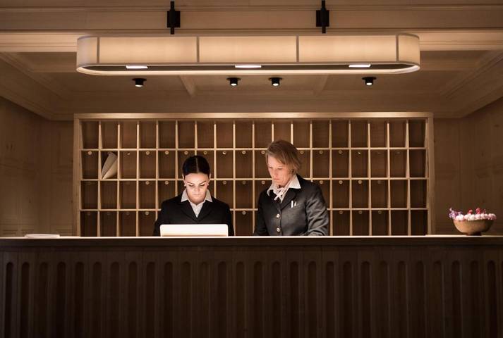 Hôtel pour 2 personnes, avec Balcon et Jacuzzi ainsi que Terrasse et Jardin à Lech - 2