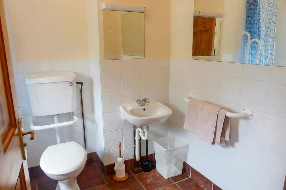 Borahard Lodge, family friendly in Newbridge, County Kildare in County Kildare