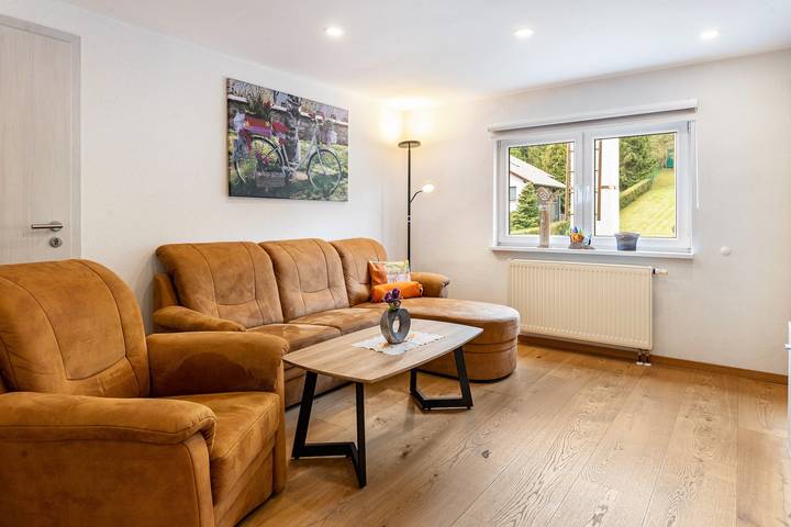 Ferienwohnung für 4 Personen, mit Whirlpool und Garten in Ostthüringen - 3