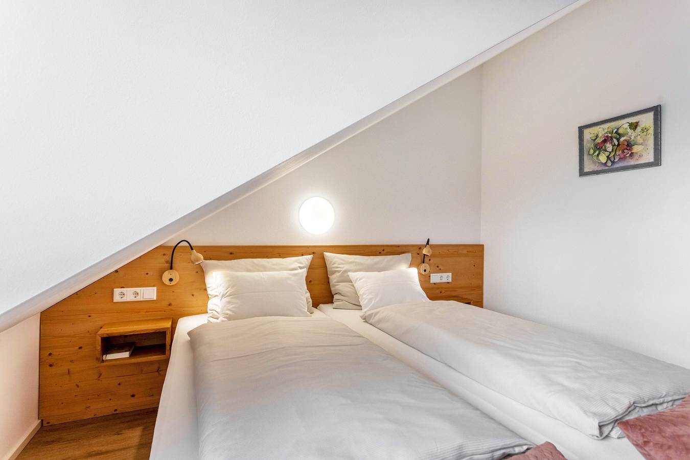 Ganzes Studio, Einzimmerapartment 'Appartement 11' mit gemeinsamer Terrasse, gemeinsamem Garten und Wi-Fi in Kirchseeon, Oberbayern