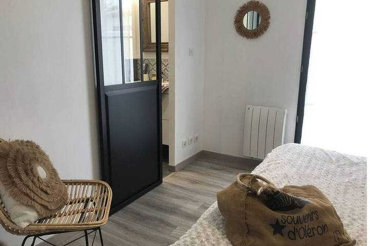 Location de vacances pour 4 personnes, avec jardin, animaux acceptés dans Plage des Sables-Vignier - 3