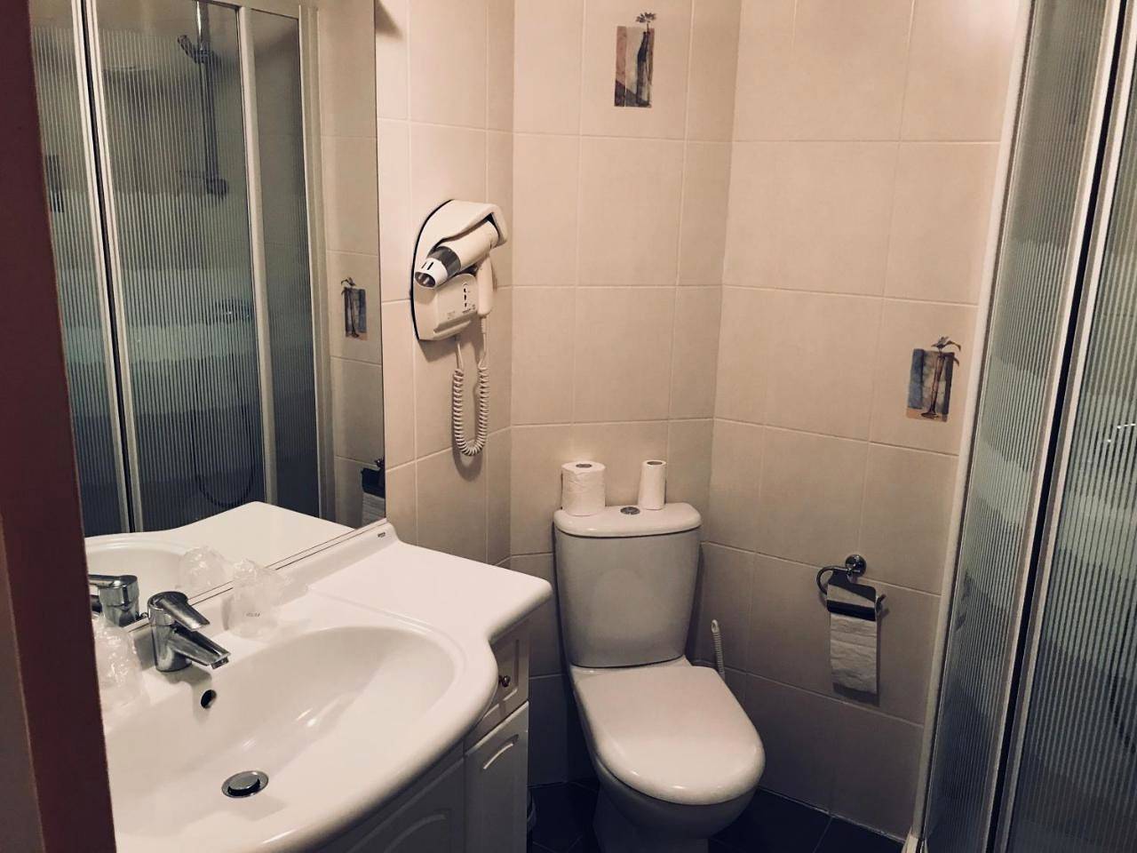 Standard Double Room in Bedous, Béarn