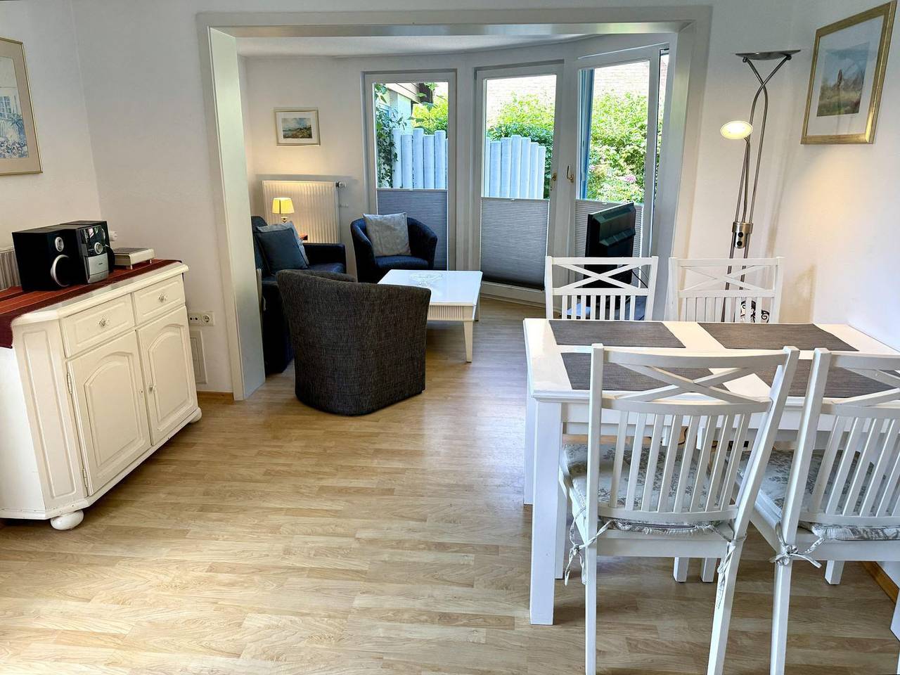 Ganze Wohnung, Schöne 2-Zimmer-Ferienwohnung mit zwei Terrassen, ruhig und strandnah gelegen in Westerland, Sylt (Gemeinde)