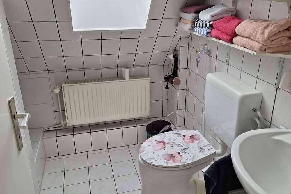 Ganze Wohnung, Neu! Ferienwohnung Kräft Zetel in Zetel, Südliche Nordseeküste