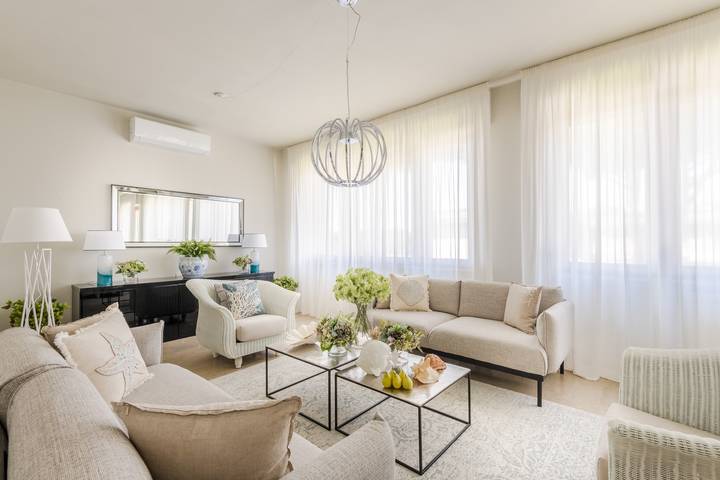 Ferienwohnung für 6 Personen, mit Balkon in Lido di Camaiore