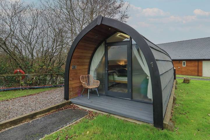 Glamping for 2 people, with Garden in Gower