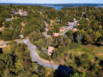Log Cabin for 5 Guests in Douglas Lake, Sevier County, Picture 1