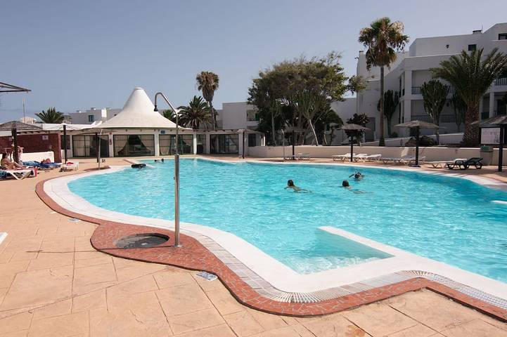Appartement de vacances pour 6 personnes, avec piscine ainsi que jardin et terrasse - 1