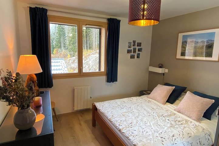 Ganze Wohnung, Skicycleoisans 4 * rated accommodation with direct piste access in Oz en Oisans in Oz, Nationalpark Écrins