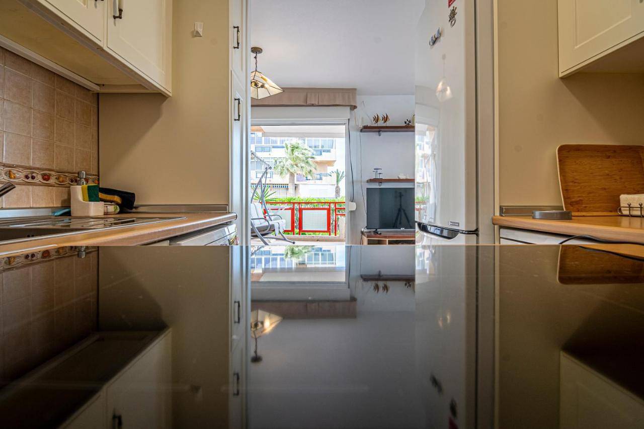 Ganze Wohnung, Vistamar apartamento frente al mar in Playa Barranco Rubio Cala de Campoamor (Orihuela), Orihuela