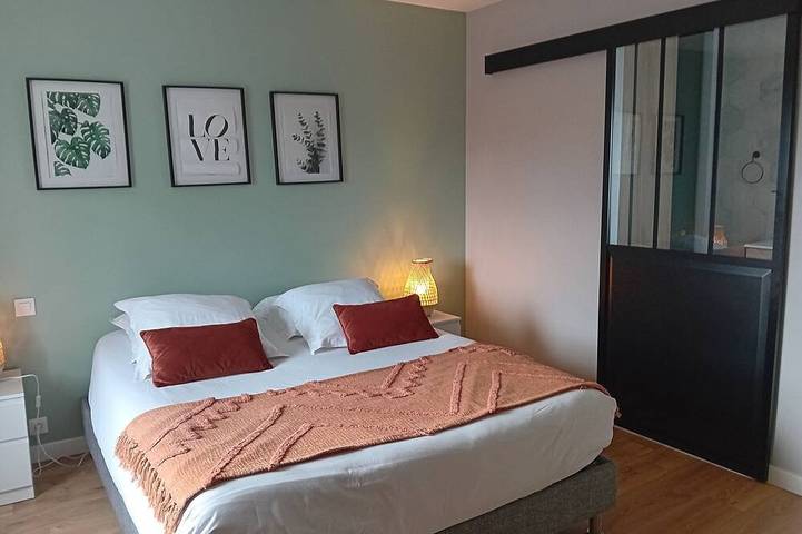 Location de vacances pour 14 personnes, avec jardin à Besneville - 4