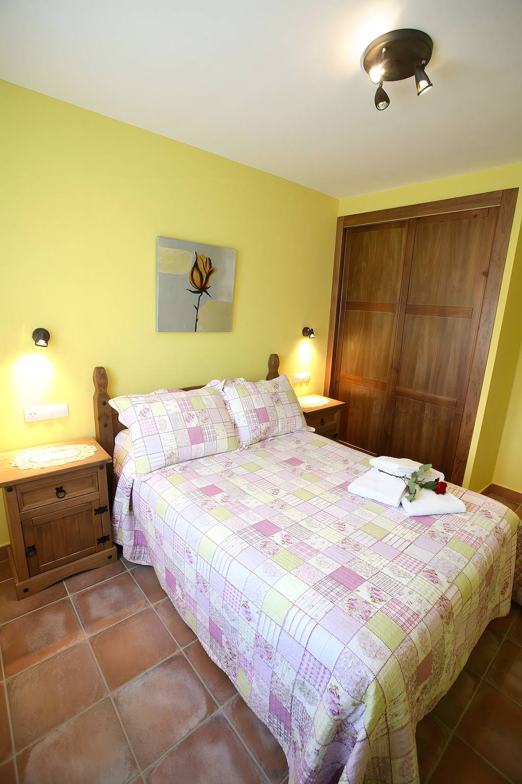 Entire apartment, Apartment 'Number 7' with Wi-Fi in Cangas de Onís, Asturias Province