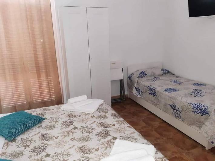 Gîte pour 4 personnes, avec balcon et vue, animaux acceptés à Taranto - 2