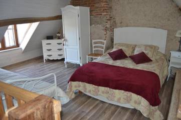 Location de vacances pour 5 personnes, avec terrasse, animaux acceptés à Huisseau-sur-Cosson