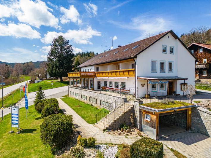 Ferienhaus für 36 Personen, mit Balkon und Terrasse
