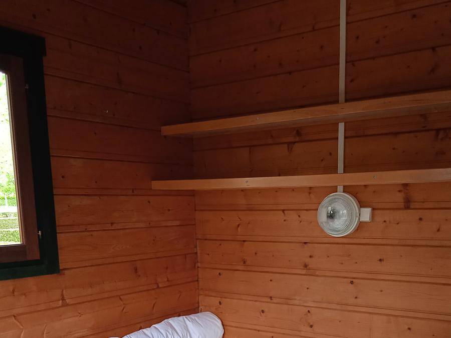 Camping L'Échapée Verte - Chalet 4 personnes - 20m² - 1 chambre (sans sanitaires) in Saint-Julien-aux-Bois, Région de Tulle