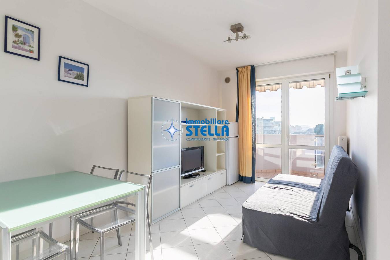 Entire apartment, *Apt. Anna-20* + Parking in Lido di Jesolo, Jesolo