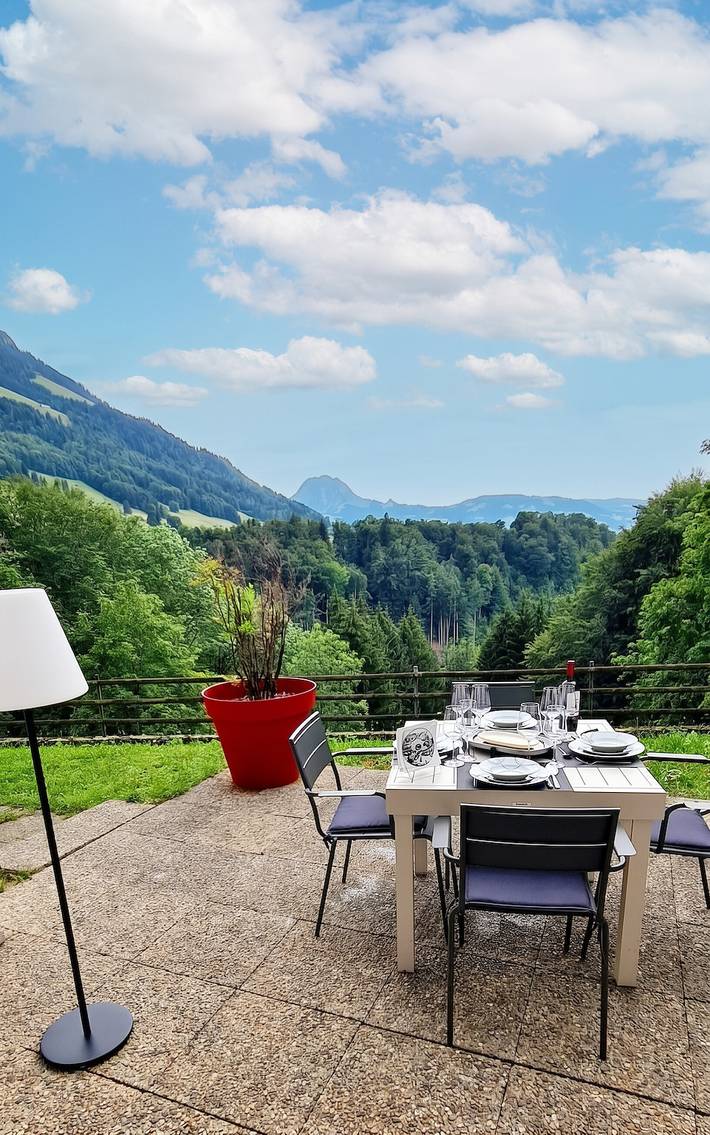 Ganze Wohnung, Wohnung Val-de-Charmey 70 m², Seeblick in Charmey, Val-de-Charmey