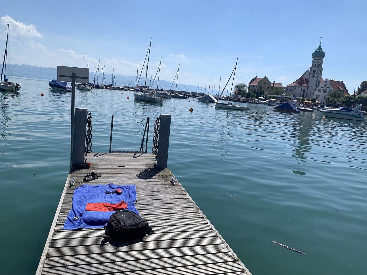 Ganze Ferienwohnung, Haus Delphin Fam. Waggershauser - Ferienwohnung Haus Delphin Waggershauser 75qm, 1 Schlafzimmer, max. 2 Erwachsene und 2 Kinder (Extrabetten im Wohnraum) in Bayerisch Schwaben