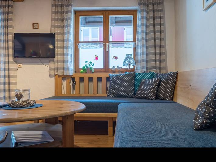 Ganze Ferienwohnung, Ferienhaus Bach - Appartement 2 in Pfronten, Bayerisch Schwaben