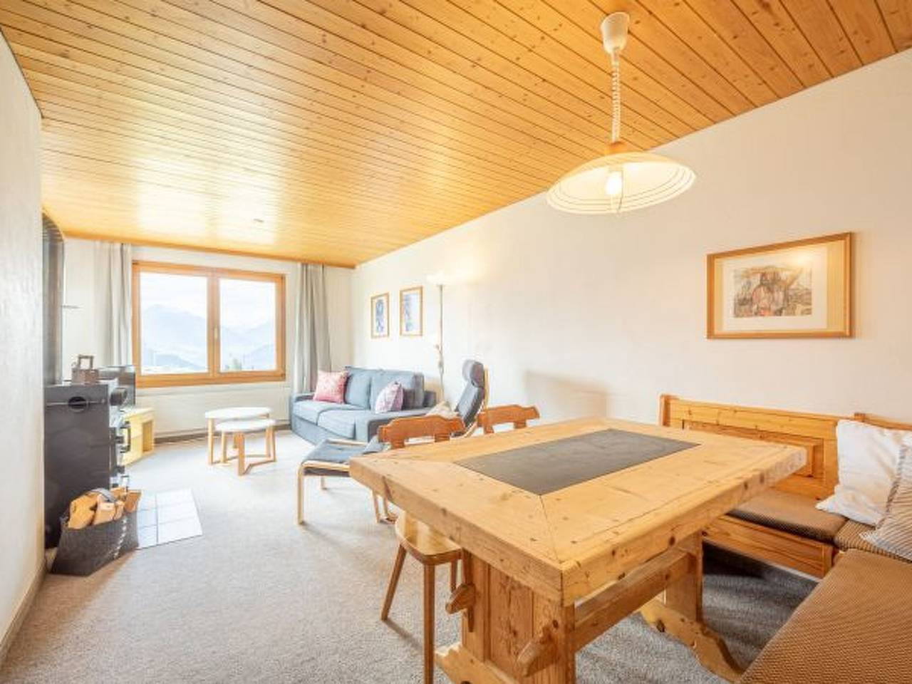 Ganze Wohnung, Ferienwohnung für 5 Personen mit Balkon in Falera, Flims Laax Falera